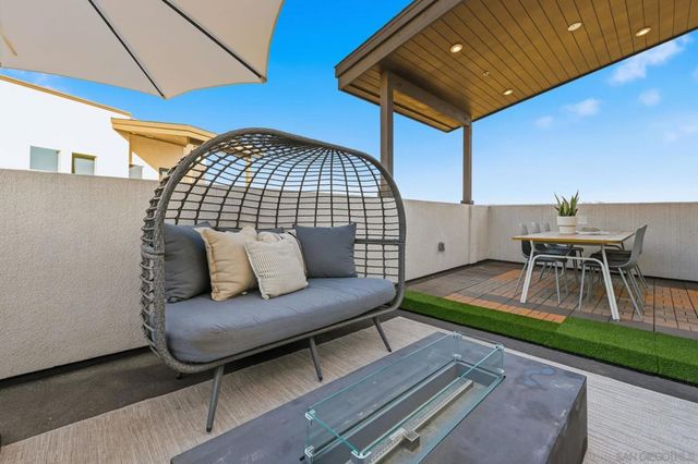 2860 Avella Circle, San Diego, CA 92108