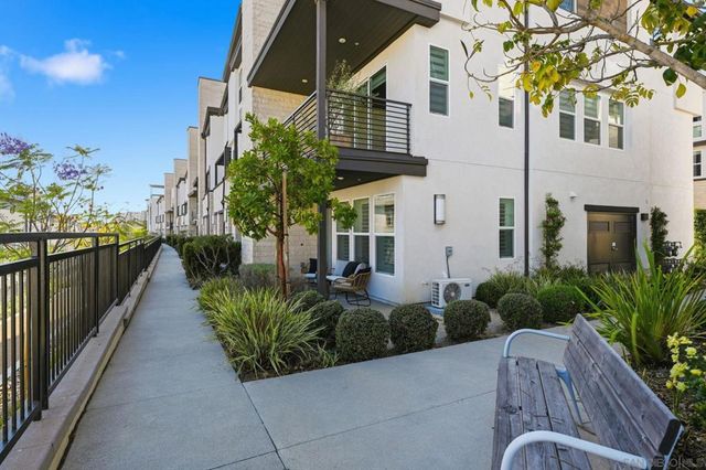 2860 Avella Circle, San Diego, CA 92108