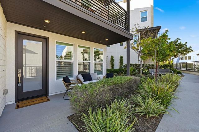 2860 Avella Circle, San Diego, CA 92108