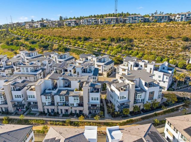 2860 Avella Circle, San Diego, CA 92108