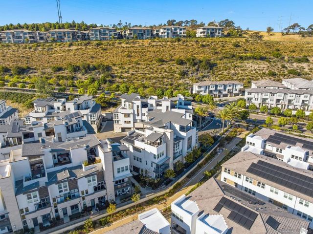 2860 Avella Circle, San Diego, CA 92108