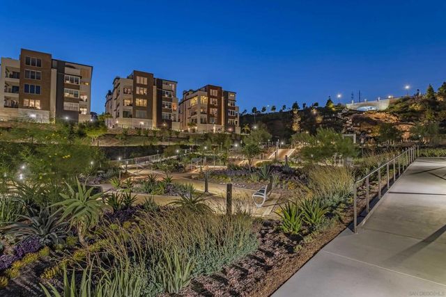 2860 Avella Circle, San Diego, CA 92108