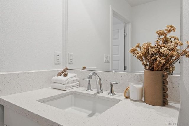 2860 Avella Circle, San Diego, CA 92108