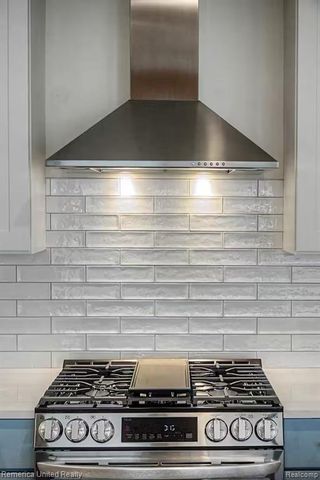 901 Adelaide Circle 602, Muskegon, MI 49441