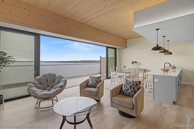 901 Adelaide Circle 602, Muskegon, MI 49441