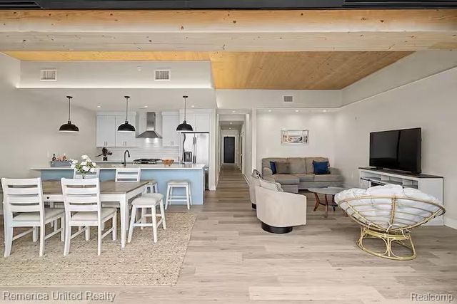 901 Adelaide Circle 602, Muskegon, MI 49441