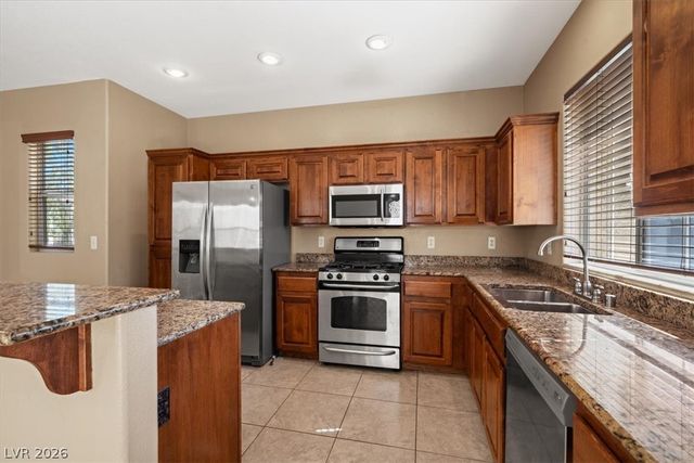 9520 Color Rock Court, Las Vegas, NV 89178