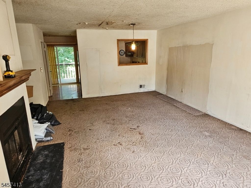 59 Woodland Dr, Roselle Boro, NJ 07203 — photo 5