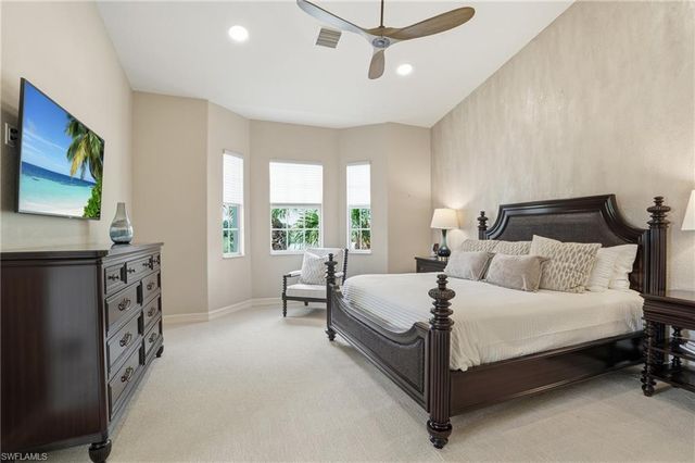 10121 Bellavista CIR 703, Miromar Lakes, FL 33913