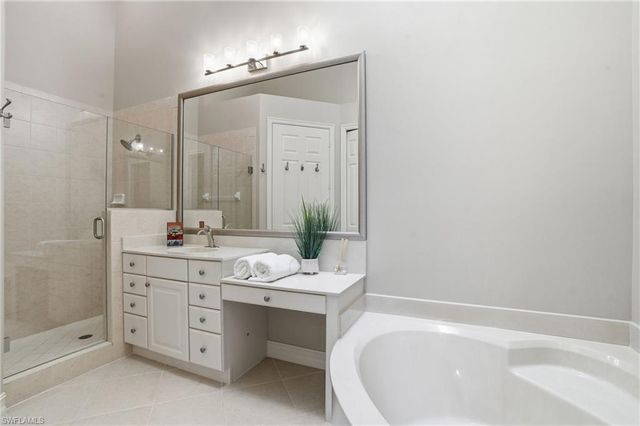 10121 Bellavista CIR 703, Miromar Lakes, FL 33913