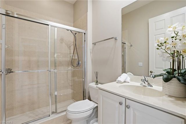 10121 Bellavista CIR 703, Miromar Lakes, FL 33913