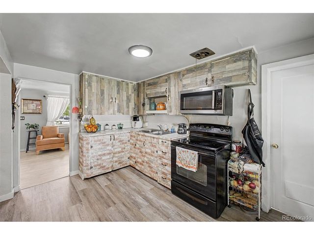 6830 Olive St, Commerce City, CO 80022