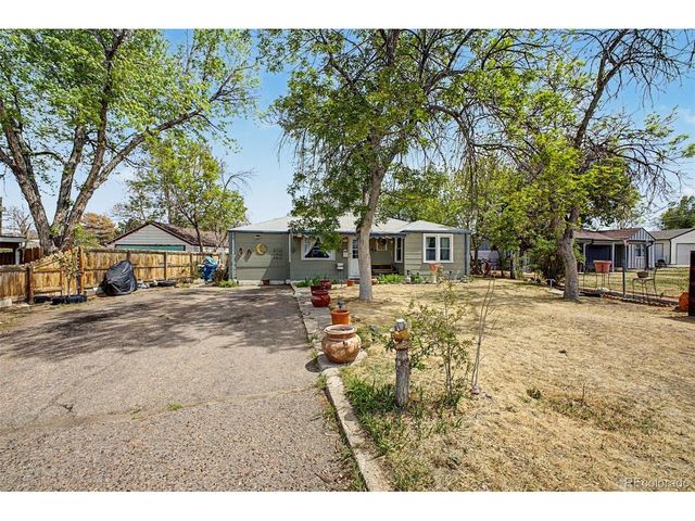 6830 Olive St, Commerce City, CO 80022
