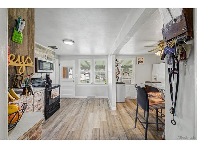 6830 Olive St, Commerce City, CO 80022