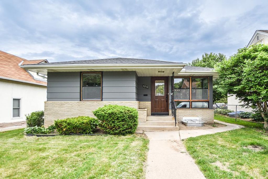 4219 Monroe Street NE, Columbia Heights, MN 55421