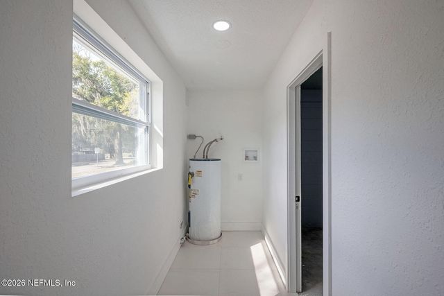 4013 ROGERO Road, Jacksonville, FL 32277