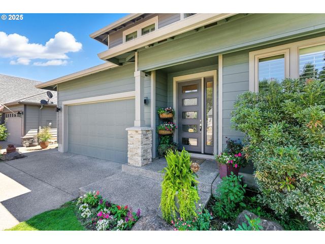 1103 Ne 17TH Ave, Canby, OR 97013