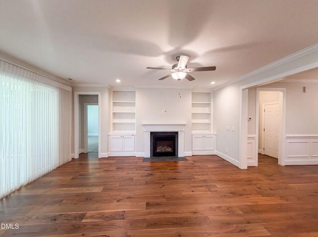 1279 Dairy Glen Drive, Fuquay Varina, NC 27526