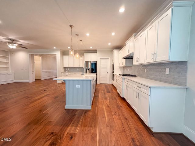 1279 Dairy Glen Drive, Fuquay Varina, NC 27526