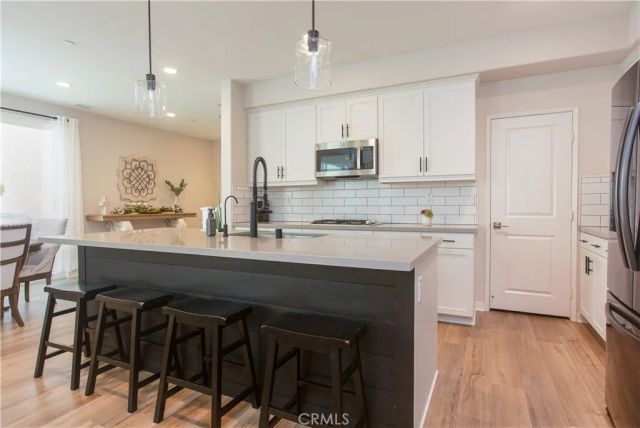 45049 Via Vela, Temecula, CA 92592