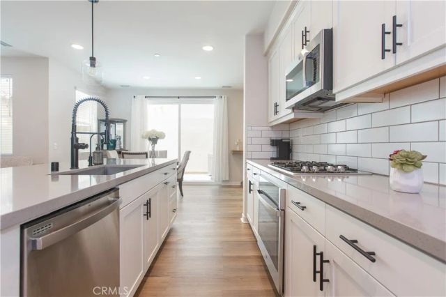 45049 Via Vela, Temecula, CA 92592