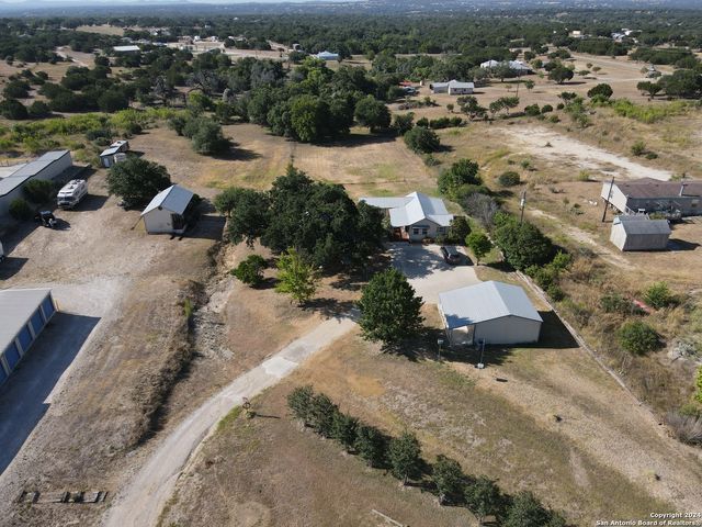 4112 State Highway 16, Bandera, TX 78003