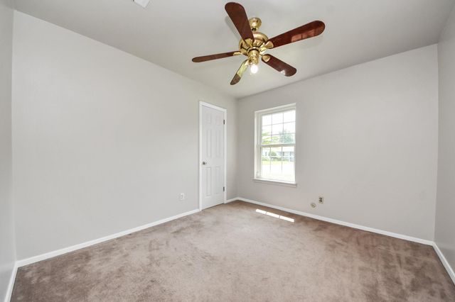 1110 E Brown Lane, Deer Park, TX 77536