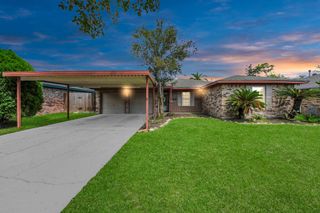 1110 E Brown Lane, Deer Park, TX 77536