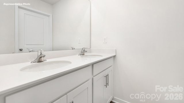 484 Dazzle Loop, Newton, NC 28658