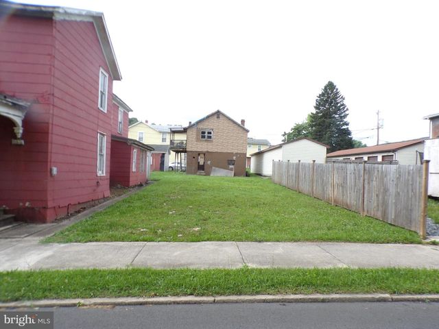 351 W PIEDMONT ST, Keyser, WV 26726