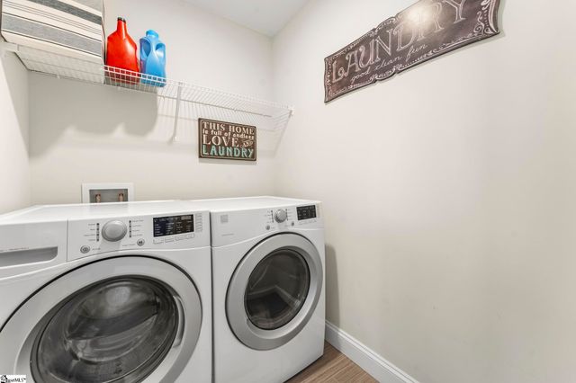 1407 Almaden Street, Boiling Springs, SC 29316