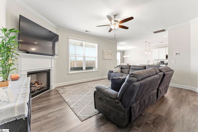 1407 Almaden Street, Boiling Springs, SC 29316