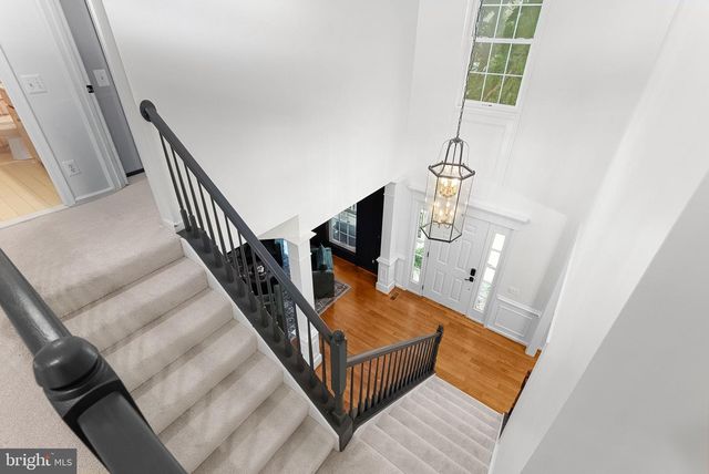7721 MOVERN LN, Warrenton, VA 20187