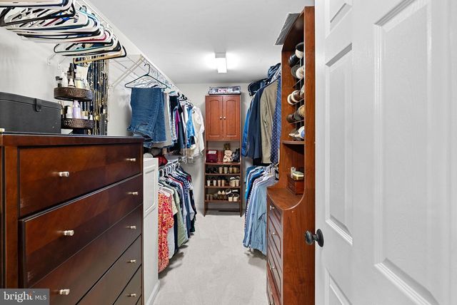 7721 MOVERN LN, Warrenton, VA 20187