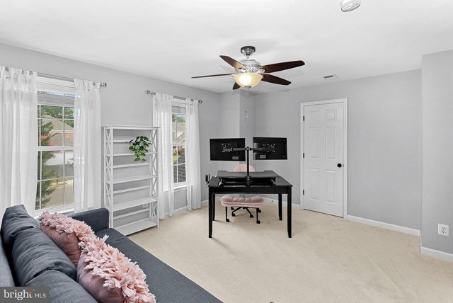7721 MOVERN LN, Warrenton, VA 20187