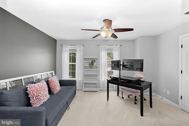 7721 MOVERN LN, Warrenton, VA 20187