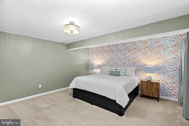 7721 MOVERN LN, Warrenton, VA 20187
