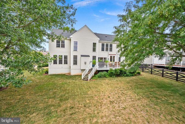 7721 MOVERN LN, Warrenton, VA 20187