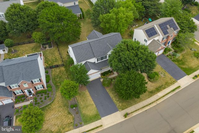7721 MOVERN LN, Warrenton, VA 20187