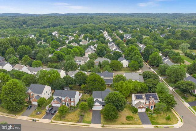 7721 MOVERN LN, Warrenton, VA 20187