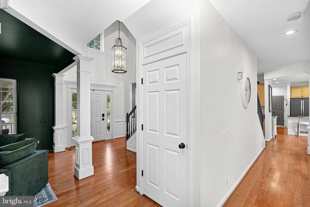7721 MOVERN LN, Warrenton, VA 20187