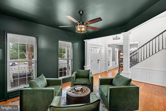 7721 MOVERN LN, Warrenton, VA 20187