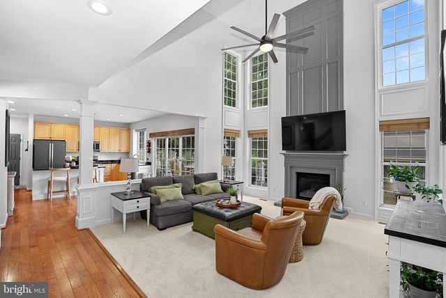 7721 MOVERN LN, Warrenton, VA 20187