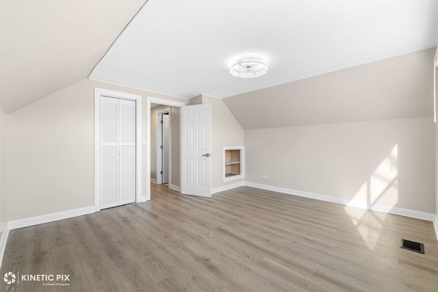 1412 W Broadview Avenue, Crete, IL 60417