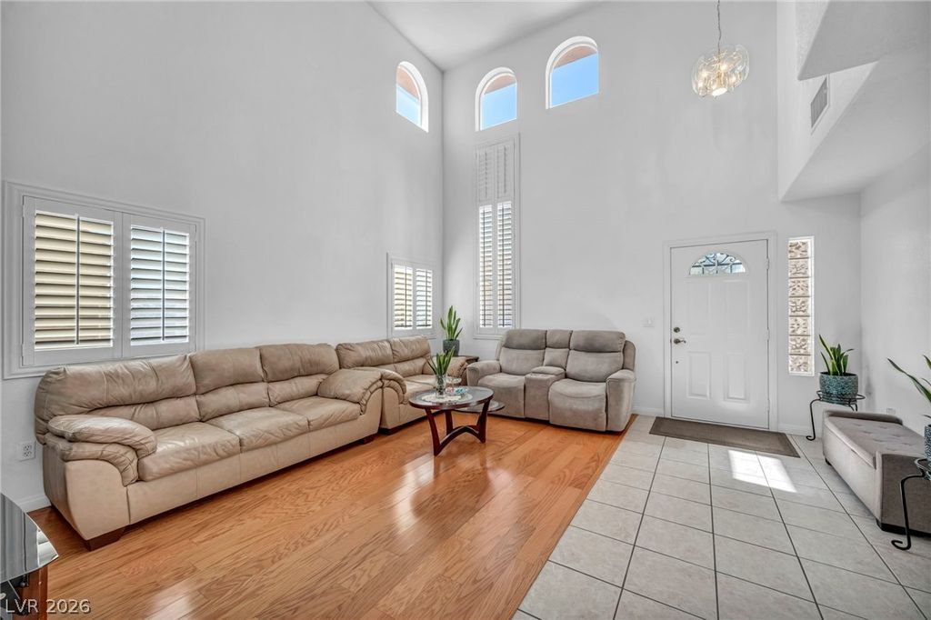 8224 Golf Player Avenue, Las Vegas, NV 89145 — photo 5