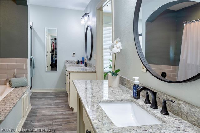 1207 Bur Place, Alma, AR 72921