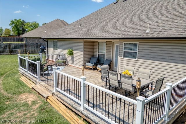 1207 Bur Place, Alma, AR 72921