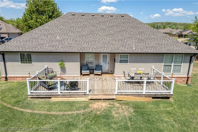 1207 Bur Place, Alma, AR 72921