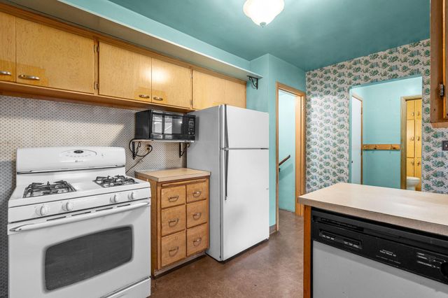 516 E School Street, Owatonna, MN 55060