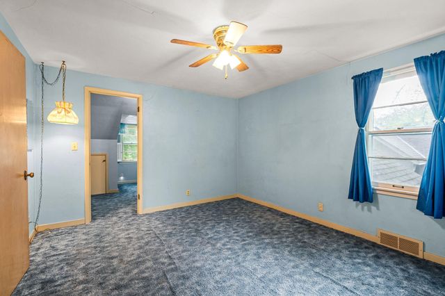 516 E School Street, Owatonna, MN 55060
